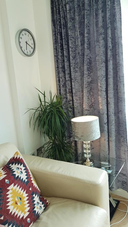 Marco Island -Spacious City Centre 2 Bedroom Apartment Nottingham Eksteriør bilde
