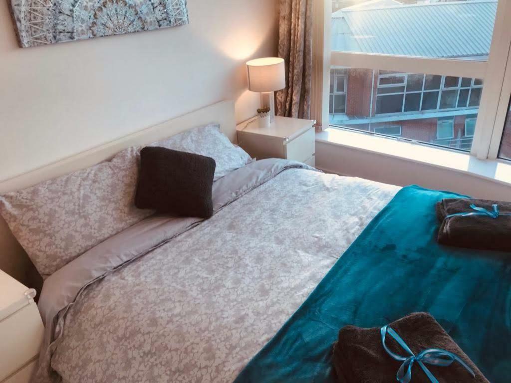 Marco Island -Spacious City Centre 2 Bedroom Apartment Nottingham Eksteriør bilde